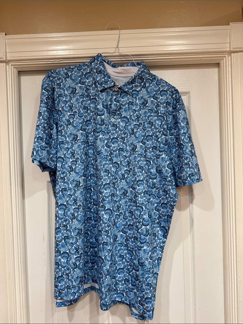 Southern Tide Blue Seashell-Print Short-Sleeve Polo